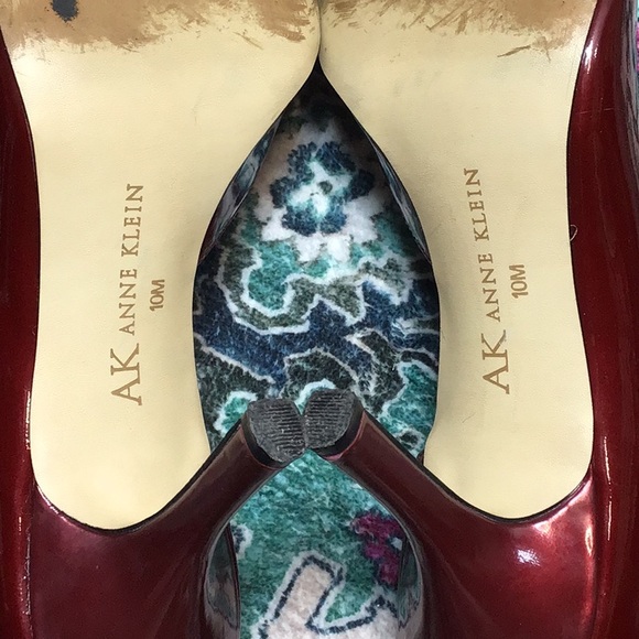 Anne Klein ‘Christa’ Burgundy Patent Leather Point Toe D’Orsay Heels Sz 10 - Picture 9 of 11